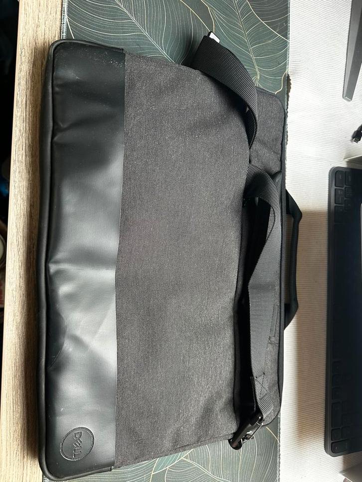 Dell Laptoptas / Kantoortas, Computers en Software, Laptoptassen, Gebruikt, Schoudertas, 15 inch, Ophalen