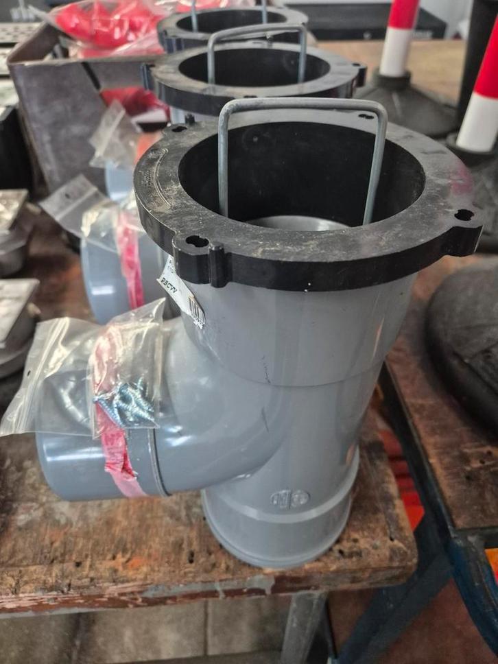 Zandvang putje voor onder een connecto goot., Doe-het-zelf en Verbouw, Buizen en Afvoer, Nieuw, Afvoer, Pvc, Minder dan 2 meter