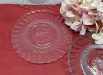 Glazen gebaksbordje, 10 op voorraad, Huis en Inrichting, Keuken | Servies, Gebruikt, ., Ophalen of Verzenden, Glas