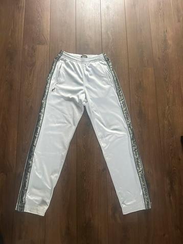 Australian broek maat L (50) beschikbaar voor biedingen
