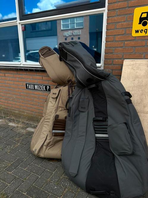 Opruiming twee contrabas hoezen 3/4,4/4, Muziek en Instrumenten, Strijkinstrumenten | Contrabassen, Gebruikt, Ophalen