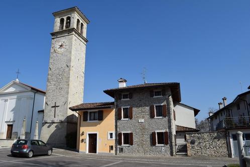 Prachtige woning te Koop Italië Provesano, Huizen en Kamers, Buitenland, Italië, Woonhuis, Landelijk