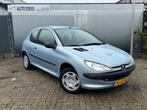 Peugeot 206 1.1 XR - Elektr ramen - APK 03-26, Auto's, Peugeot, Voorwielaandrijving, Stof, Gebruikt, 4 cilinders