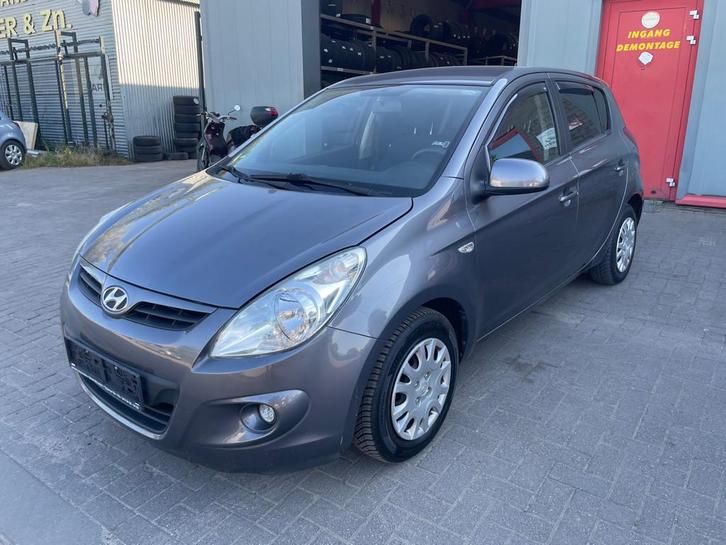 Hyundai I20 1.2i First Edition, Auto's, Hyundai, Bedrijf, Te koop, i20, ABS, Airbags, Airconditioning, Alarm, Centrale vergrendeling