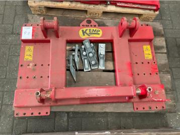 Kemp Caterpillar / CAT Adapter beschikbaar voor biedingen
