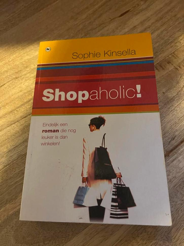 Shopaholic - Sophie Kinsella, Boeken, Romans, Gelezen, Nederland, Ophalen of Verzenden