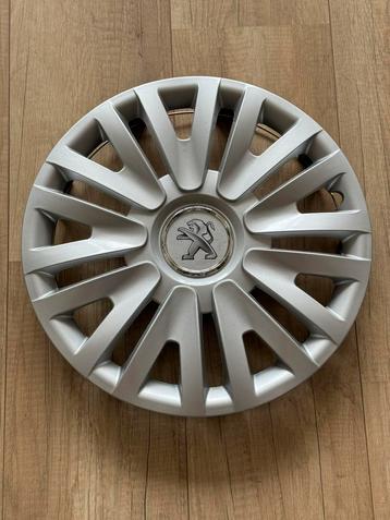 Zilvere Wieldop Set Peugeot 107/108 - 14 inch Nieuw In Doos! beschikbaar voor biedingen
