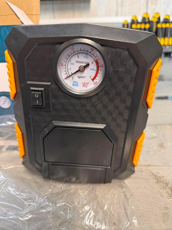 12V Compressor - Nieuw voor autobanden, Auto-onderdelen, Airco en Verwarming, Universele onderdelen, Nieuw, Ophalen of Verzenden