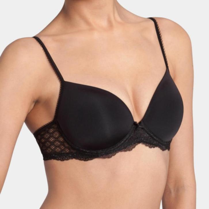 Triumph Lovely Angel zwarte beugel Bh beha maat 80C, Kleding | Dames, Ondergoed en Lingerie, BH, Zwart, Ophalen of Verzenden