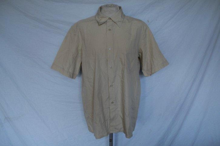 Net kort mouwig overhemd.Kaki kleur.Mt L.Merk Divided, Kleding | Heren, Overhemden, Zo goed als nieuw, Halswijdte 41/42 (L), Groen