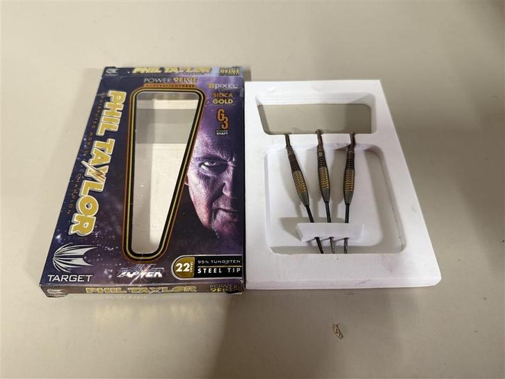 dartpijlen - zeldzaam - Phil Taylor Gen 3 Tungsten Darts - 2, Sport en Fitness, Darts, Nieuw, Pijlen, Ophalen of Verzenden