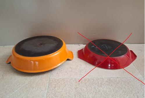 1 oranje Cousances ovenschaal (diameter 22 cm), Huis en Inrichting, Keuken | Potten en Pannen, Gebruikt, Overige typen, Gietijzer