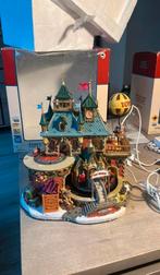 Lemax toy world kersthuisje, Diversen, Kerst, Ophalen of Verzenden, Zo goed als nieuw