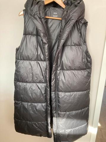 Nieuw!!! Zwarte lange warme bodywarmer van MANGO maat XL beschikbaar voor biedingen