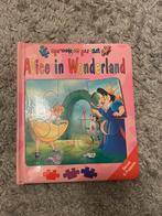 Alice in wonder land puzzel en boek, 6 verhalen, Verzenden, Zo goed als nieuw