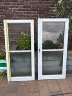 Antieken raamkozijnen met oude sluiting, Doe-het-zelf en Verbouw, Kozijnen en Schuifpuien, Gebruikt, Minder dan 75 cm, Raamkozijn