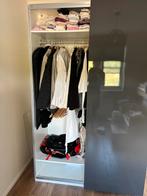 IKEA Pax Kast met Schuifdeuren - Grijze Deuren, Ophalen, Kunststof, Gebruikt, 100 tot 150 cm