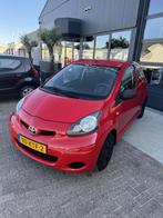 Toyota Aygo 1.0-12V Access, Voorwielaandrijving, Euro 5, Stof, Gebruikt