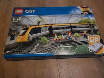 Lego city trein met extra trein rails beschikbaar voor biedingen
