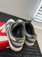 Nike Dunk Grey Grijs Sneakers Heren Maat 42.5, Kleding | Heren, Schoenen, Ophalen of Verzenden, Gedragen, Overige kleuren