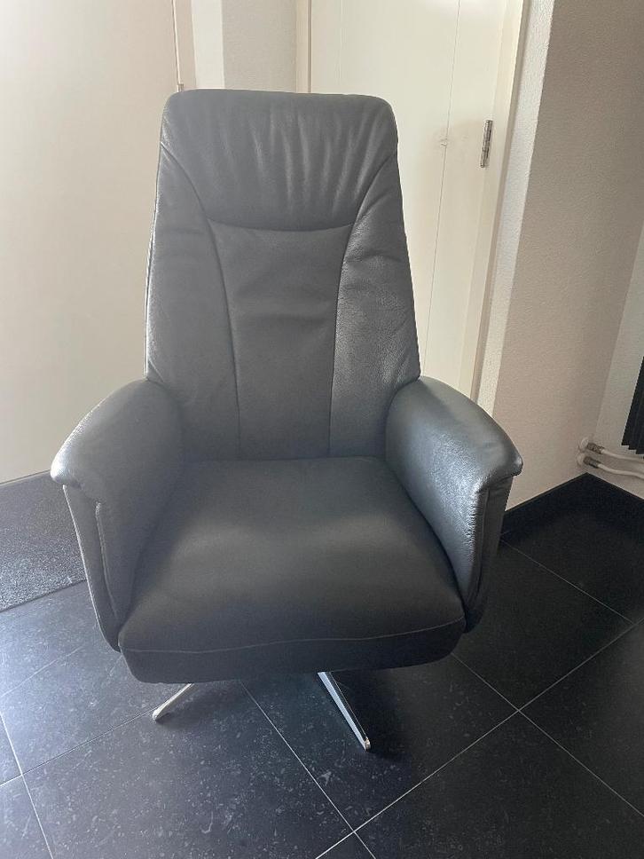 Luxe fauteuil, Huis en Inrichting, Fauteuils, Gebruikt, Leer, 50 tot 75 cm, Minder dan 75 cm, Ophalen
