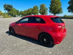 Mercedes-Benz A-Klasse A180 1.6 Blue EFF Aut7 2014 Rood, Auto's, 65 €/maand, Stof, 4 cilinders, Metallic lak