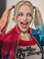Hot Toys Harley Quinn souicide squad hot toys, Ophalen of Verzenden, Zo goed als nieuw