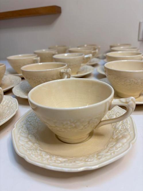 Antiek Crown Ducal Florentine kop en schotels 28 delig, Antiek en Kunst, Antiek | Servies los, Ophalen of Verzenden