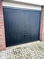 Metalen garage kanteldeur - Goed onderhouden, Ophalen