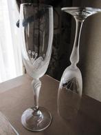 Vier prachtige champagne flutes - Lednicke Rovne kristal, Antiek en Kunst, Antiek | Glas en Kristal, Verzenden