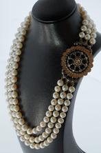 Fraaie 3-strengs parel ketting exclusief diamant slot goud, Sieraden, Tassen en Uiterlijk, Antieke sieraden, Ophalen of Verzenden