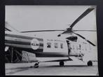 Foto van een KLM Helikopter de PH-NZC (F1008), Verzamelen, Ophalen of Verzenden, Gebruikt, Kaart, Foto of Prent