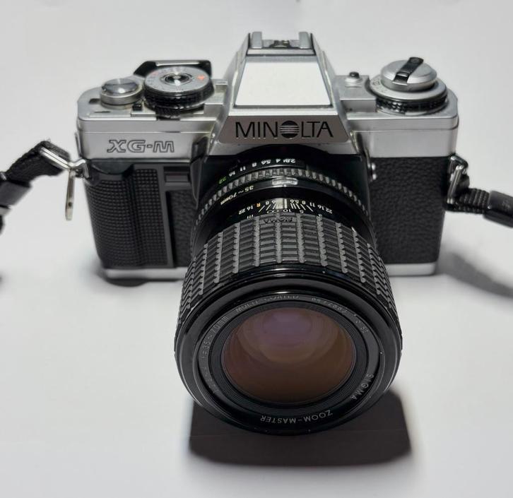 Minolta XG-M met Sigma zoomlens 35-70mm en 70-210mm, Audio, Tv en Foto, Fotocamera's Analoog, Gebruikt, Spiegelreflex, Minolta