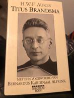 Titus Brandsma - H.W.F. Aukes, Boeken, Ophalen of Verzenden, Gelezen