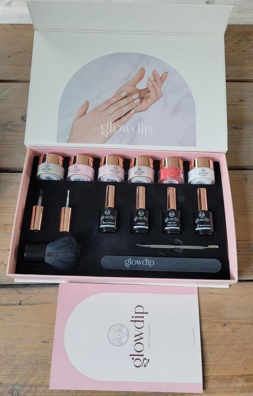 GLOWDIP complete set met extra producten, Sieraden, Tassen en Uiterlijk, Uiterlijk | Cosmetica en Make-up, Zo goed als nieuw, Handen en Nagels