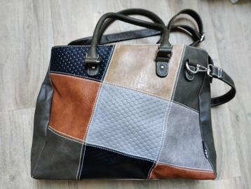 Noi-Noi tas groen beschikbaar voor biedingen