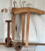 Brocante oude houten kledinghanger ( Knaapje ), Ophalen of Verzenden