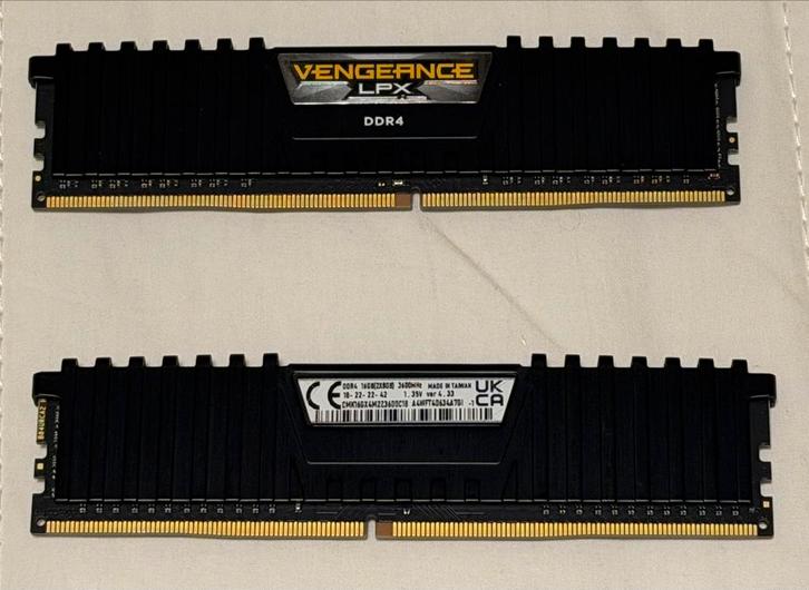 Corsair Vengeance LPX 16GB (2x8GB) DDR4 3600MHz Zwart, Computers en Software, RAM geheugen, Zo goed als nieuw, Desktop, 16 GB