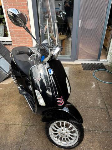 Vespa Sprint beschikbaar voor biedingen