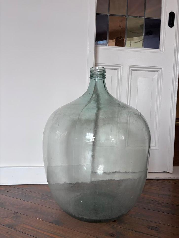 Grote Brocante Gistfles, Huis en Inrichting, Woonaccessoires | Vazen, Gebruikt, Groen, 50 tot 75 cm, Glas, Ophalen