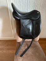 Massimo dressuurzadel II 17,5 inch, Dieren en Toebehoren, Ophalen of Verzenden, Gebruikt, Dressuur