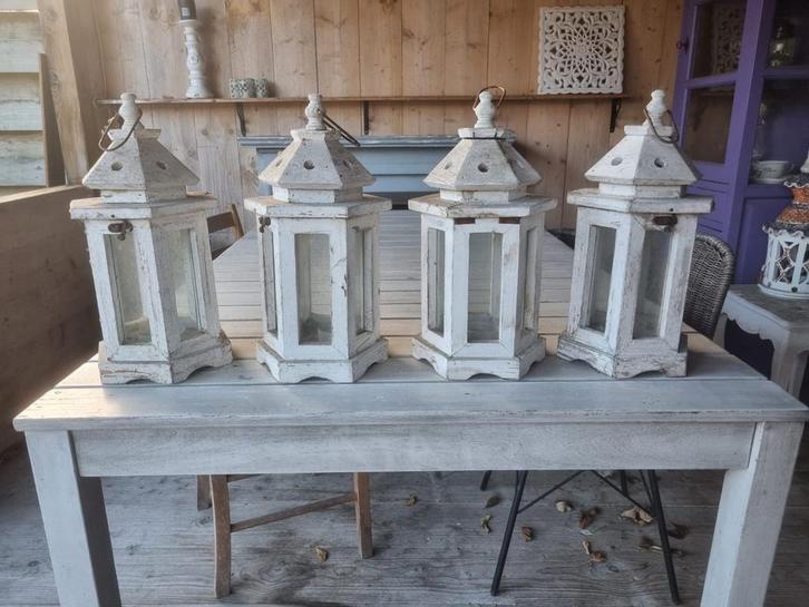 4 Witte Lantaarns - Sfeervolle Decoratie, Huis en Inrichting, Woonaccessoires | Kandelaars en Kaarsen, Gebruikt, Kaars, 25 tot 50 cm