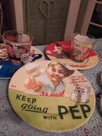 Vintage kellogg,s bordjes en glazen, Huis en Inrichting, Keuken | Servies, Ophalen of Verzenden, Glas, Overige stijlen, Bord(en)