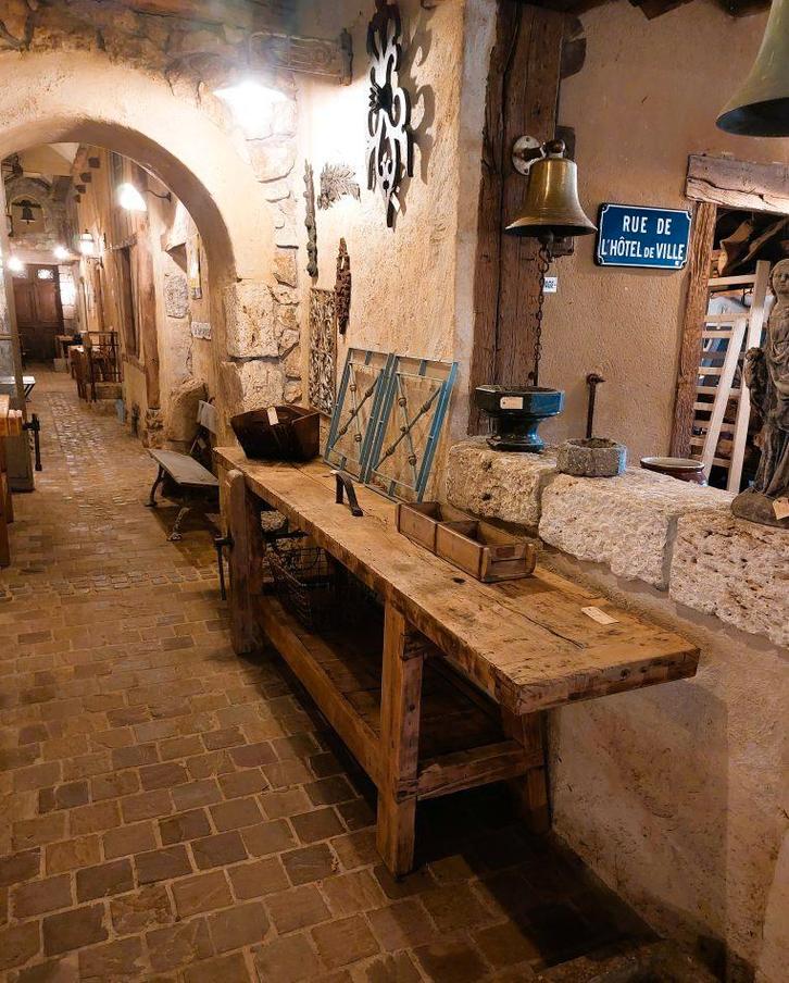 grote robuuste oude werkbank  280 cm lang, Antiek en Kunst, Curiosa en Brocante, Ophalen of Verzenden