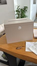 Enveloppendoos / kaartenbox bruiloft, Ophalen of Verzenden, Zo goed als nieuw, Beige, Accessoires