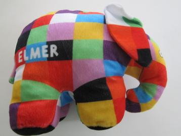 Elmer knuffel olifant 25 cm groot en 32 cm lang. beschikbaar voor biedingen
