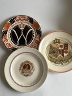 drie keramische borden koningshuis, Antiek en Kunst, Antiek | Keramiek en Aardewerk, Ophalen of Verzenden