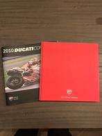 2010 Ducati Corse official yearbook - motogp - WSBK, Ophalen of Verzenden, Nieuw, Merk of Model