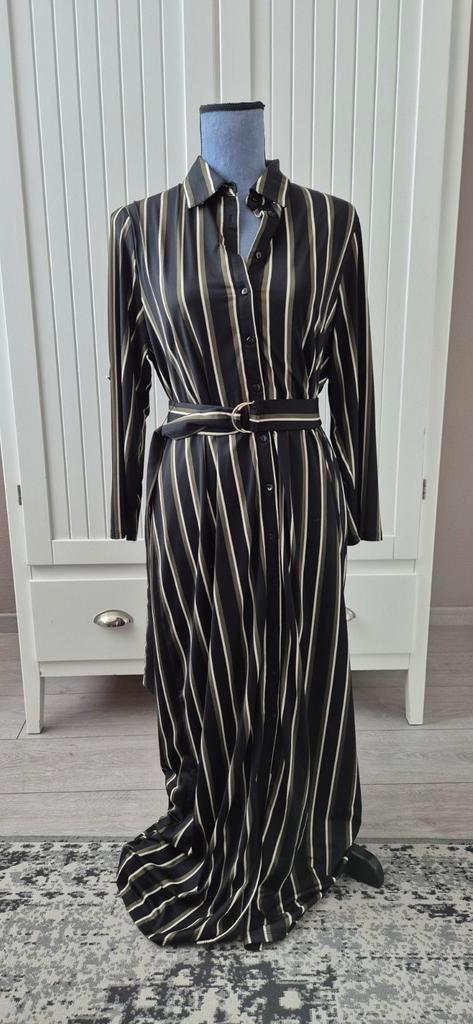 K-Design maxi jurk met verticale streep mt L, Kleding | Dames, Jurken, Zo goed als nieuw, Onder de knie, Ophalen of Verzenden