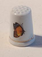 div. vingerhoeden vlinder decoratie porselein, Verzamelen, Vingerhoedjes, Nederland, Ophalen of Verzenden, Zo goed als nieuw, Porselein
